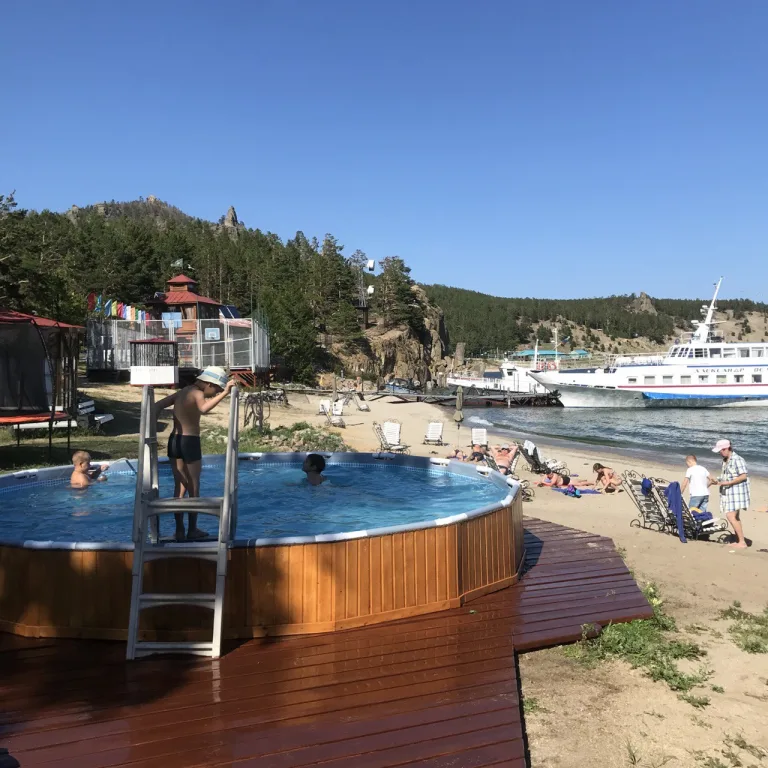Бассейн